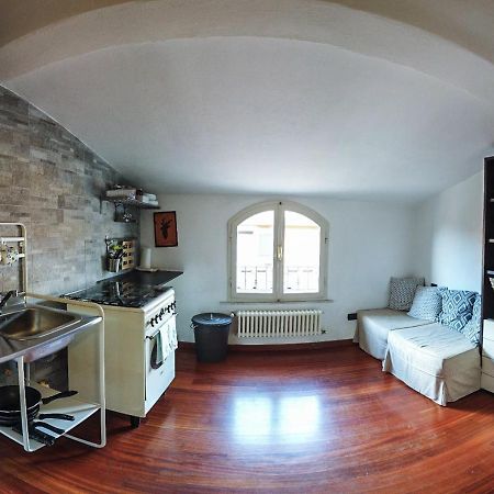 Stupenda Mansarda Centralissima, Finiture Di Lusso Carrara Zewnętrze zdjęcie