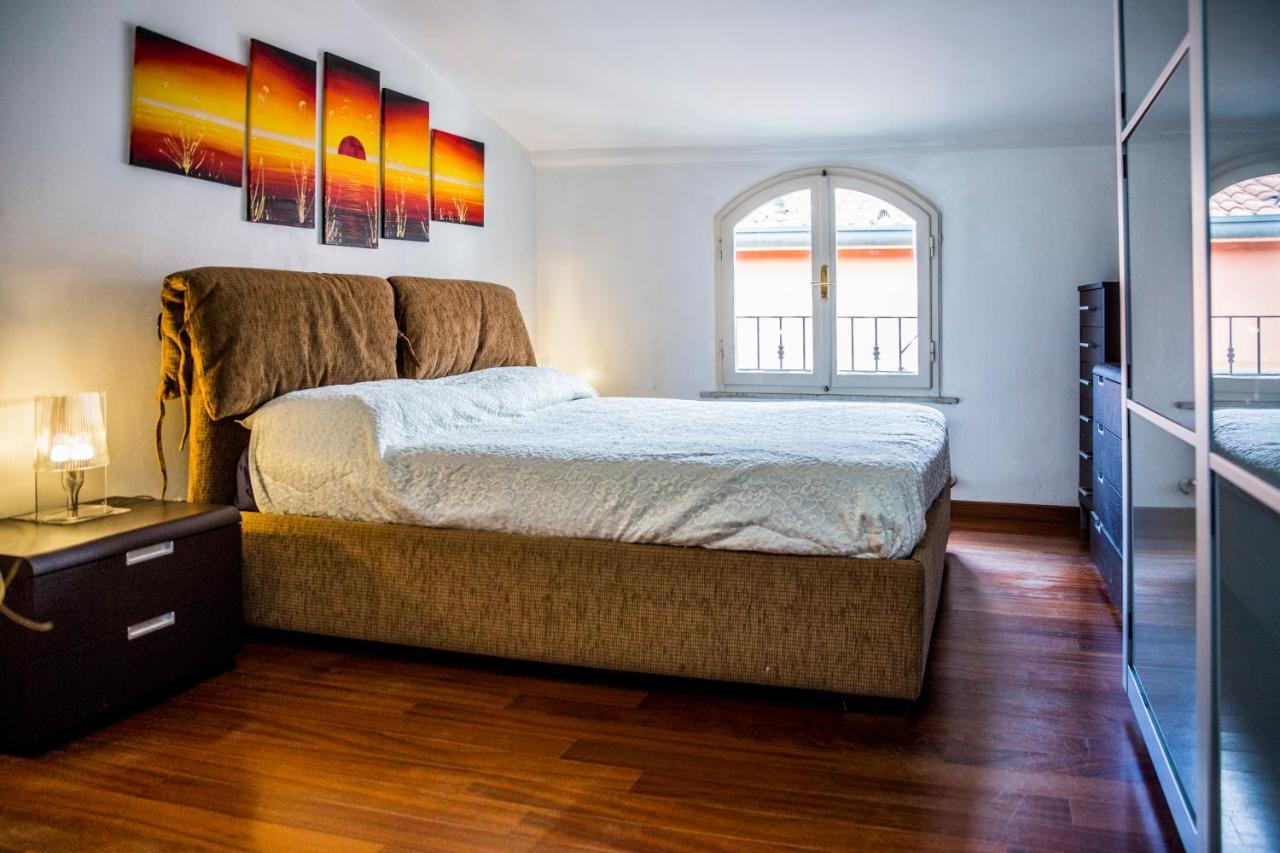 Stupenda Mansarda Centralissima, Finiture Di Lusso Carrara Zewnętrze zdjęcie