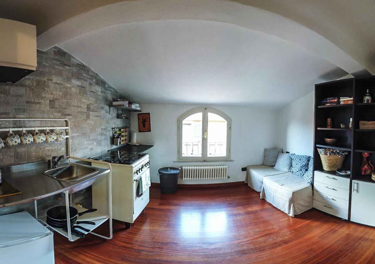 Stupenda Mansarda Centralissima, Finiture Di Lusso Carrara Zewnętrze zdjęcie